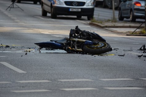 Balesetben meghalt egy motoros Szegeden